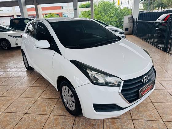 HYUNDAI HB20S 1.0 COMFORT STYLE 12V FLEX 4P MANUAL